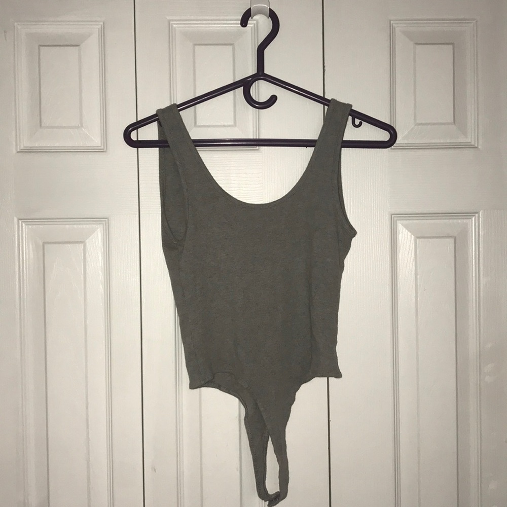 Backless Ribbes Tank Top Bodysuit